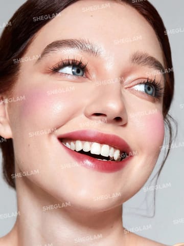 ايسنس تنت للشفايف -106