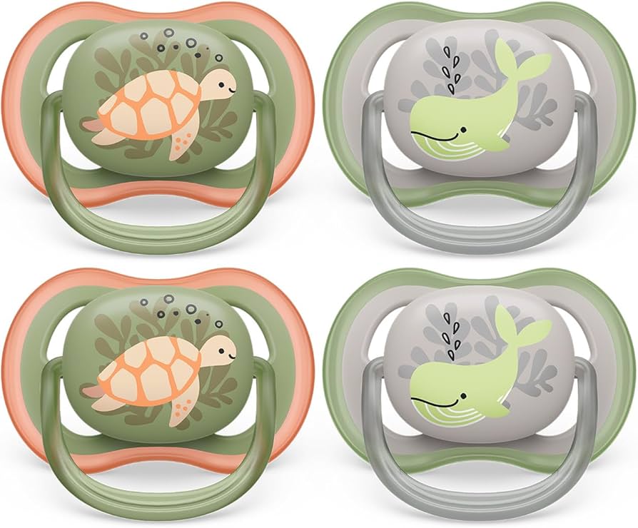 Avent Ultra Air Free Flow Soother 18M+ D